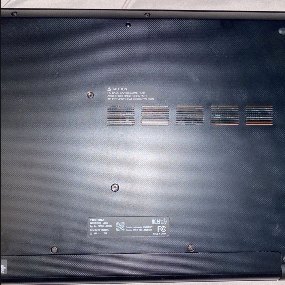 TOSHIBA LABTOP 💻 - Picture 4 of 4